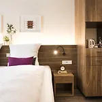Alexianer Am Wasserturm Отель 3*