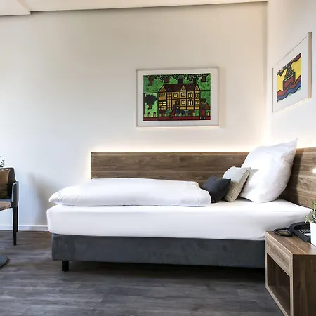 Alexianer Am Wasserturm 3*